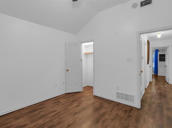 1108  Pine Ridge Drive , Azle Texas 76020