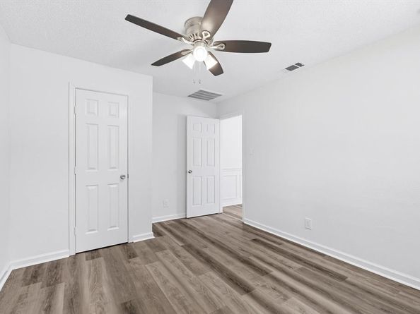 5025  Cedar Hill Road , Fort Worth Texas 76116