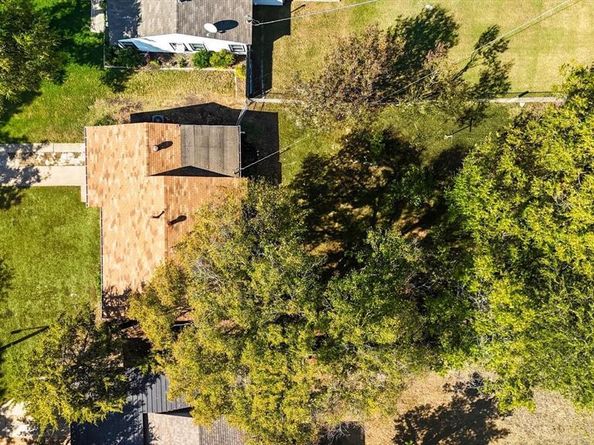 5025  Cedar Hill Road , Fort Worth Texas 76116