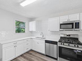 5025  Cedar Hill Road , Fort Worth Texas 76116