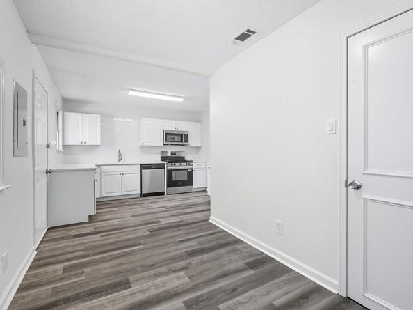5025  Cedar Hill Road , Fort Worth Texas 76116