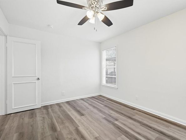 5025  Cedar Hill Road , Fort Worth Texas 76116