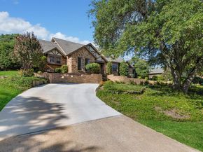 2813 S Country Club Road , Garland Texas 75043