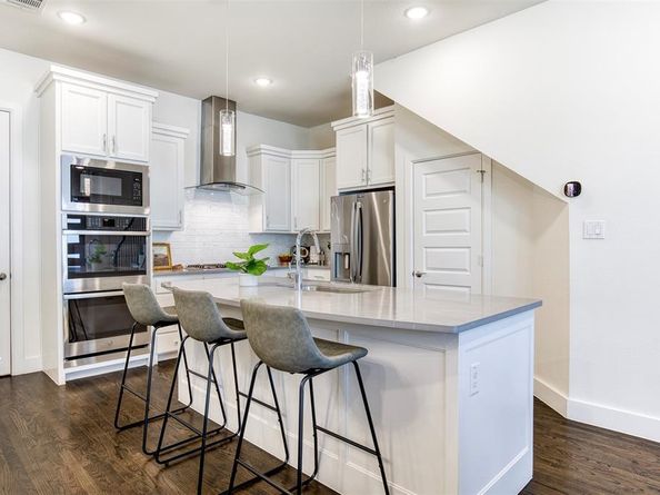 8270  Nunley Lane , Dallas Texas 75231