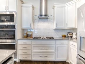 8270  Nunley Lane , Dallas Texas 75231