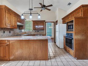 1119  Tahlequah Trail , Carrollton Texas 75007