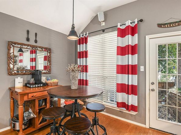 5924  Canberra Lane , Arlington Texas 76017