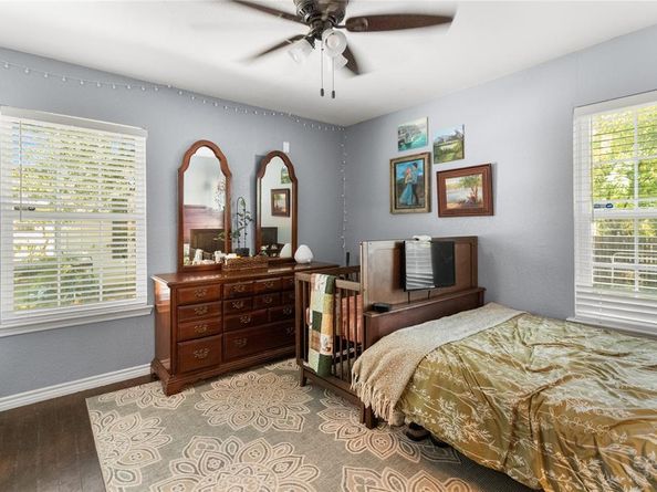 2837  Hunter Street , Fort Worth Texas 76112
