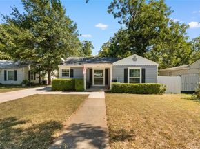 2837  Hunter Street , Fort Worth Texas 76112