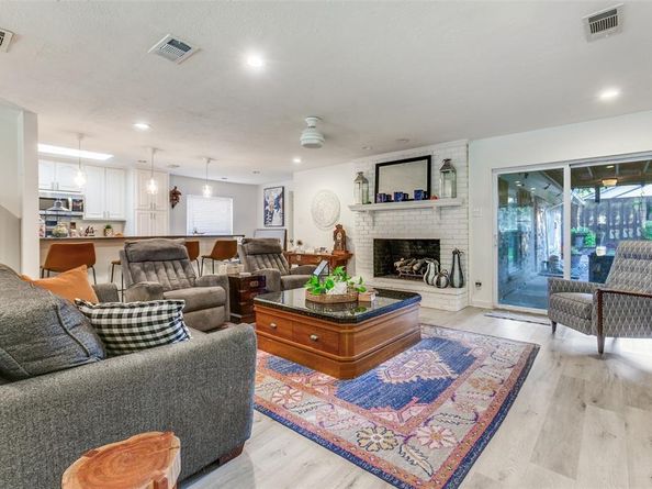 14458  Tanglewood Drive , Farmers Branch Texas 75234