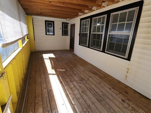 722  22nd Street , Grand Prairie Texas 75050