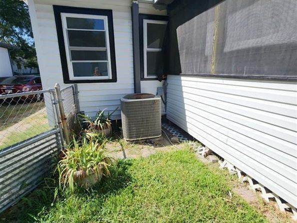 722  22nd Street , Grand Prairie Texas 75050