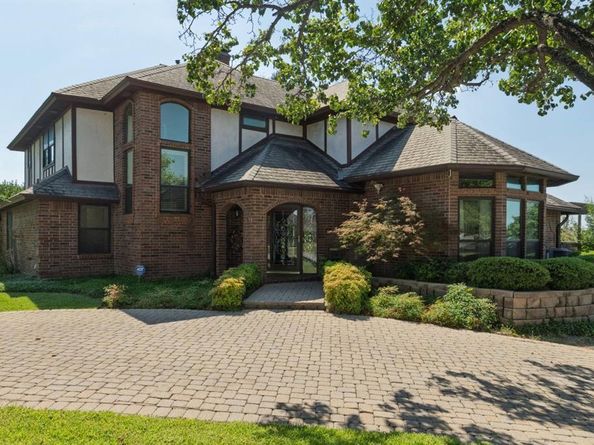 500  Green River Trail , Fort Worth Texas 76103