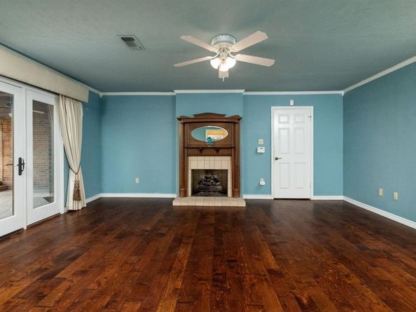 500  Green River Trail , Fort Worth Texas 76103