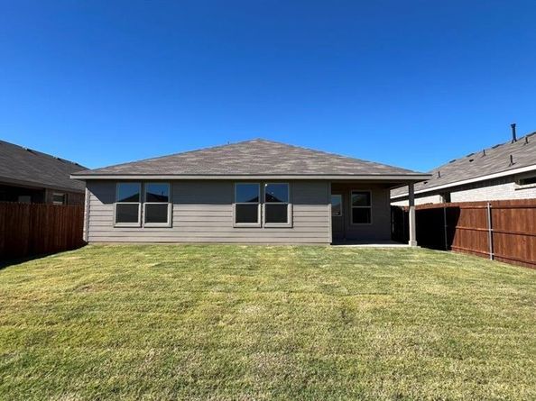 8436  HOLLYMEAD Lane , Fort Worth Texas 76131