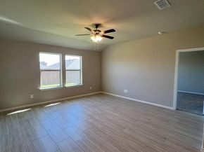 8436  HOLLYMEAD Lane , Fort Worth Texas 76131