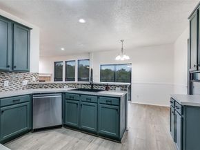 5037  Glenscape Trail , Fort Worth Texas 76137