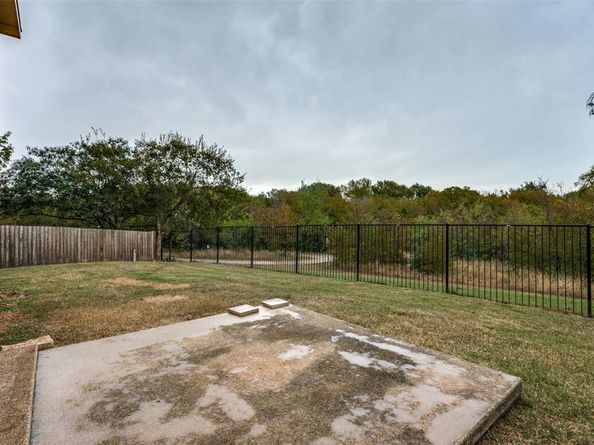 5037  Glenscape Trail , Fort Worth Texas 76137