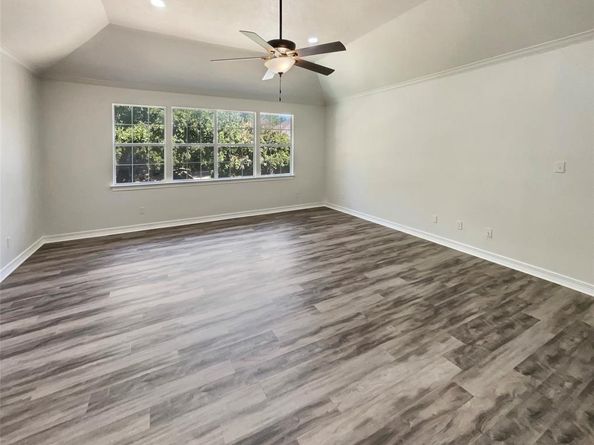 6804  Savannah Lane , Fort Worth Texas 76132