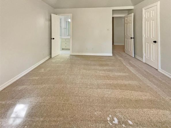 6804  Savannah Lane , Fort Worth Texas 76132