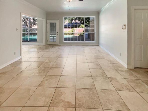 6804  Savannah Lane , Fort Worth Texas 76132