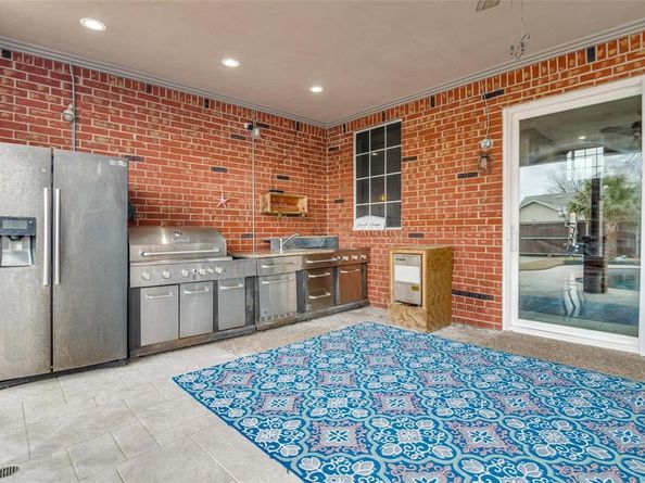 8218  Luna Drive , Rowlett Texas 75088