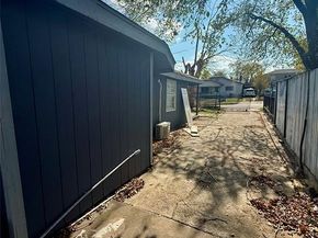 1117 E Harvey Avenue , Fort Worth Texas 76104