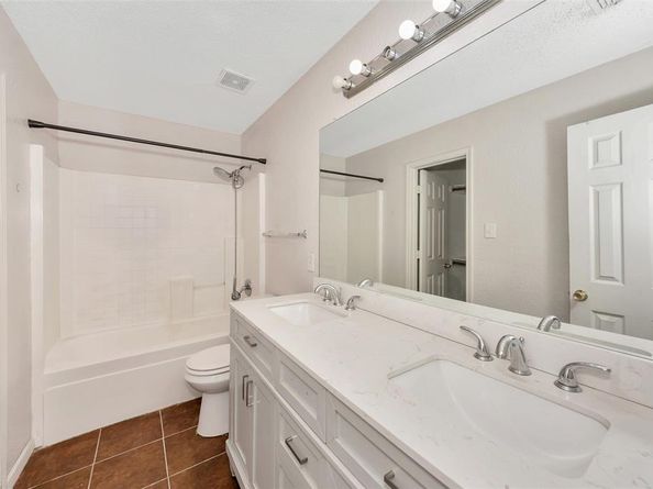 1723  Stewart Street , Cedar Hill Texas 75104