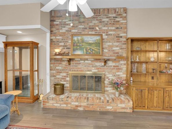 3541  Wedgworth Road S, Fort Worth Texas 76133