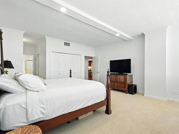 5200  Keller Springs Road  1322, Dallas Texas 75248