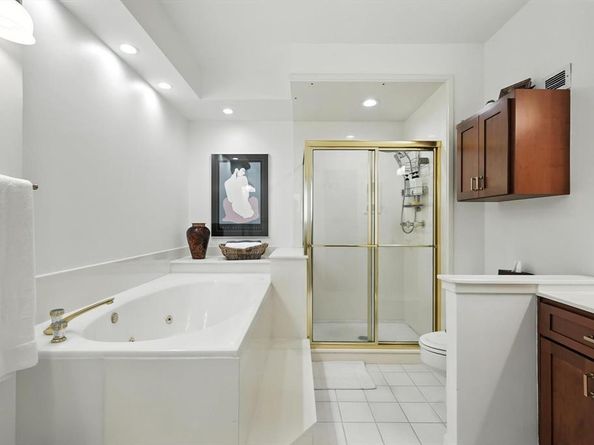 5200  Keller Springs Road  1322, Dallas Texas 75248