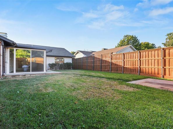 2118  Briarmeadow Drive , Garland Texas 75044