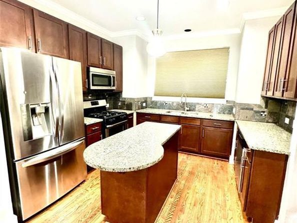 1516  Hope Street , Dallas Texas 75206