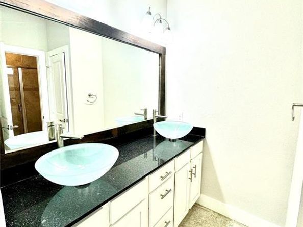 1516  Hope Street , Dallas Texas 75206