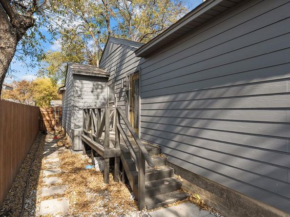 2212  Tealford Drive , Dallas Texas 75228