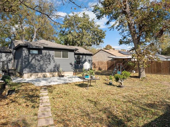 2212  Tealford Drive , Dallas Texas 75228