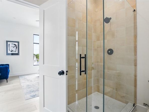 430 E 8th   104, Dallas Texas 75203