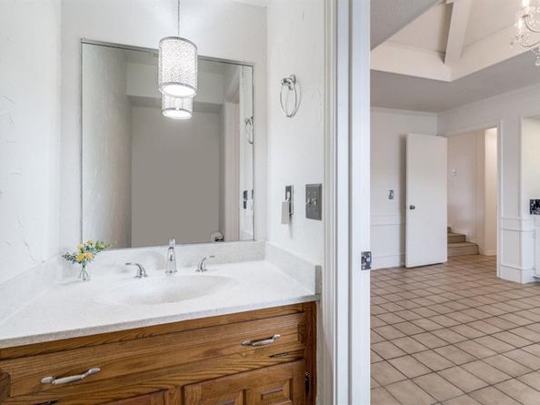 1210  Wiltshire Drive , Carrollton Texas 75007