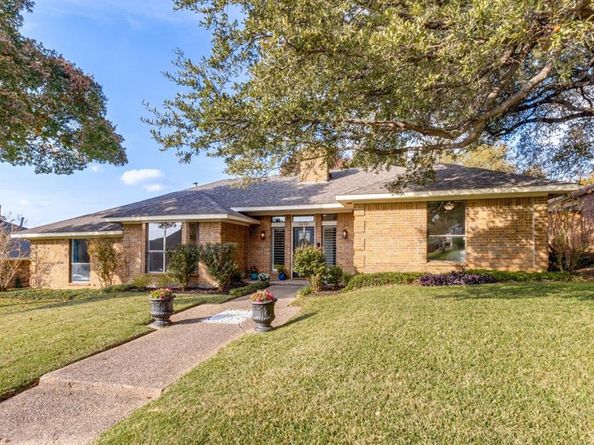 1210  Wiltshire Drive , Carrollton Texas 75007