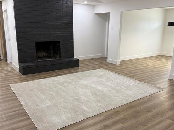 4727  Ashbrook Road , Dallas Texas 75227