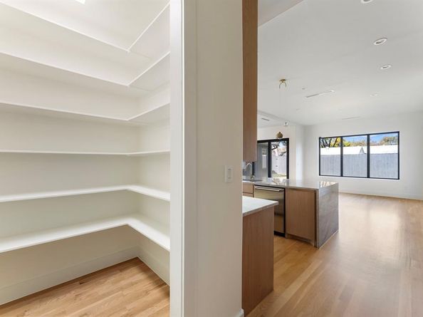 3753  Bolivar Drive , Dallas Texas 75220