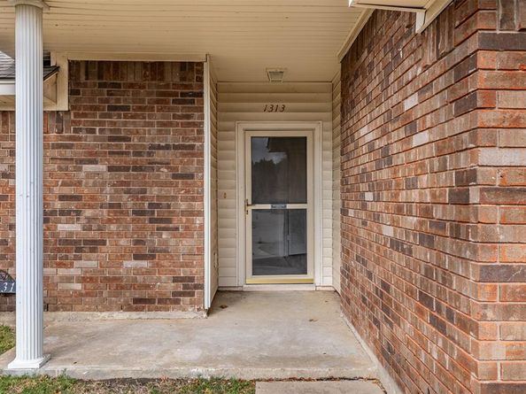 1313  Clover Drive , Allen Texas 75002