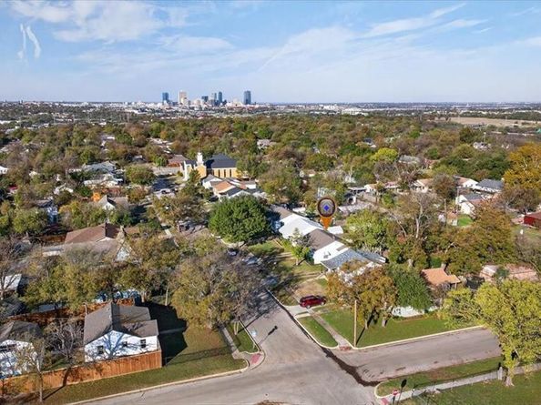 3321  Purington Avenue , Fort Worth Texas 76103