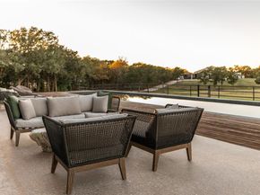 2900 W Kimball Avenue , Grapevine Texas 76051