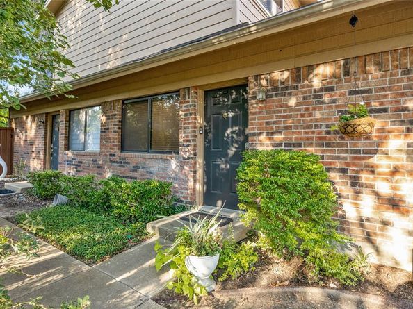 5744  Cedar Creek Drive , Benbrook Texas 76109