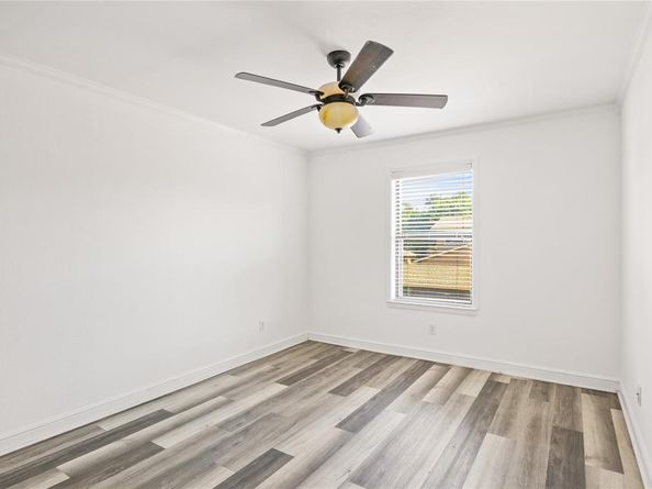 5744  Cedar Creek Drive , Benbrook Texas 76109