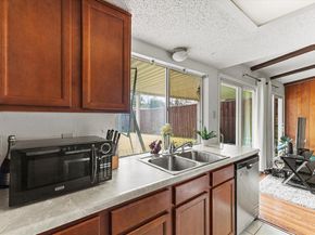 2014  Snowmass Lane , Garland Texas 75044