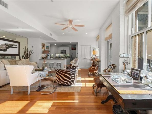 411  W 7th Street , Fort Worth Texas 76102