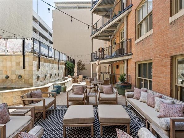 411  W 7th Street , Fort Worth Texas 76102