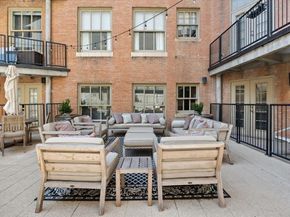 411  W 7th Street , Fort Worth Texas 76102